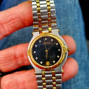 Gucci watch